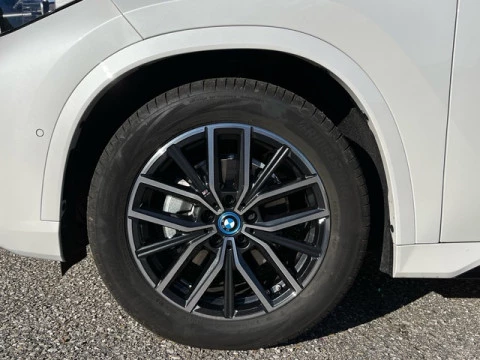BMW iX1 eDrive20 150 kW (204 CV)