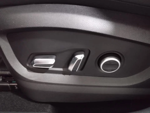 EBRO S800 1.5 TGDI PHEV Luxury E-CVT