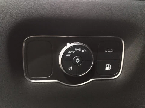 EBRO S800 1.5 TGDI PHEV Luxury E-CVT