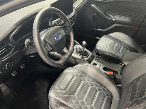 Ford Focus 1.0 Ecoboost MHEV 92kW ST-Line X