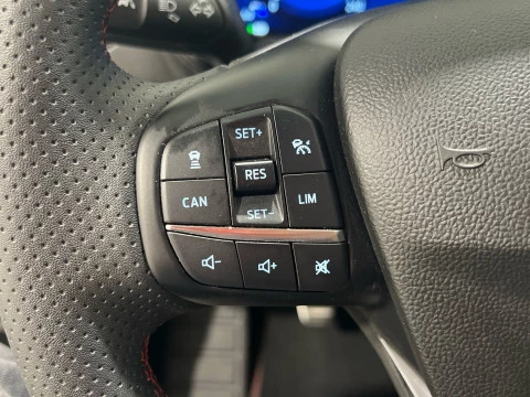 Ford Focus 1.0 Ecoboost MHEV 92kW ST-Line X