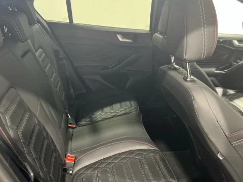 Ford Focus 1.0 Ecoboost MHEV 92kW ST-Line X