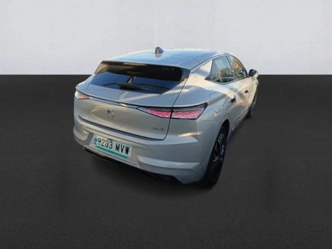 DS 4 BlueHDi 96kW auto. Étoile Alcantara@