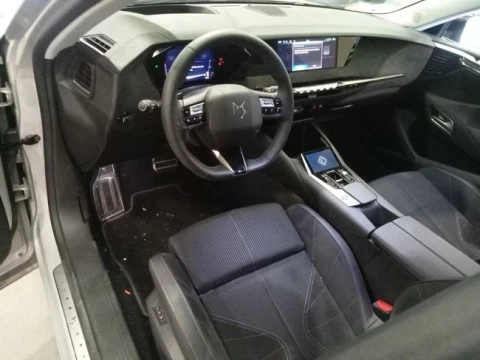 DS 4 BlueHDi 96kW auto. Étoile Alcantara@