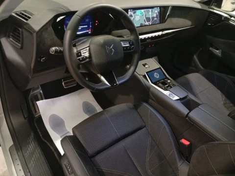 DS 4 BlueHDi 96kW auto. Étoile Alcantara@