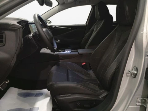 DS 4 BlueHDi 96kW auto. Étoile Alcantara@