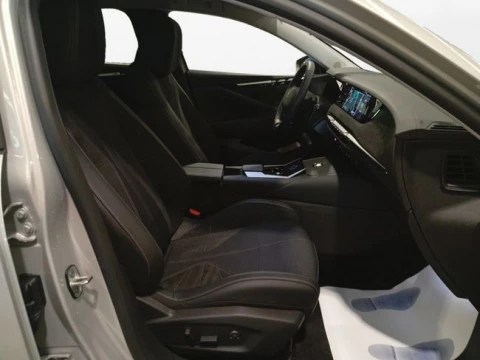 DS 4 BlueHDi 96kW auto. Étoile Alcantara@