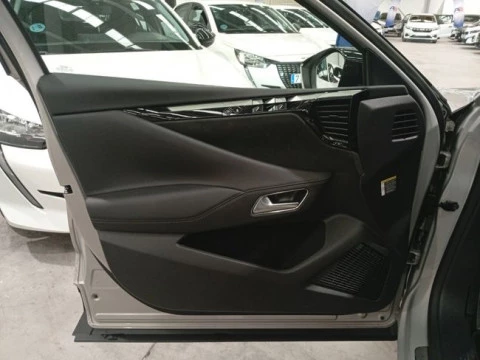DS 4 BlueHDi 96kW auto. Étoile Alcantara@