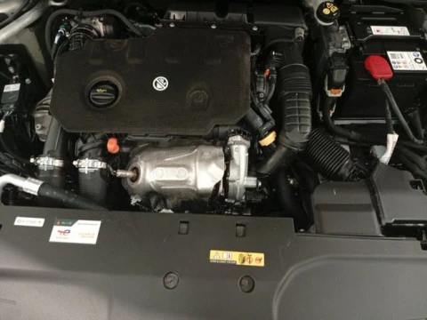 DS 4 BlueHDi 96kW auto. Étoile Alcantara@
