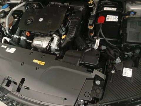 DS 4 BlueHDi 96kW auto. Étoile Alcantara@