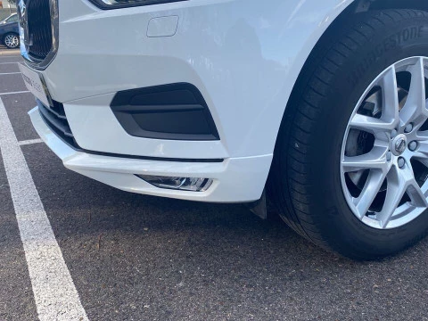 Volvo XC60 2.0 D4 MOMENTUM AUTO 4WD 5P