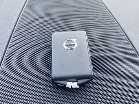 Volvo XC60 2.0 D4 MOMENTUM AUTO 4WD 5P