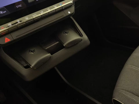 Renault Megane E-Tech  Equilibre Standard Charge EV40 96kW