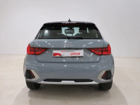 Audi A1 Adrenalin 30 TFSI 85 kW (116 CV) S tronic