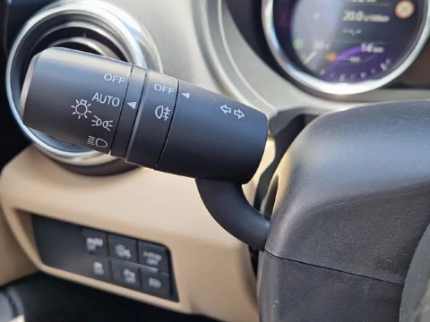 Mazda MX-5 2.0 SKYACTIV-G 135 kW (184 CV) MT Kazari