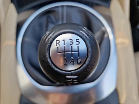 Mazda MX-5 2.0 SKYACTIV-G 135 kW (184 CV) MT Kazari