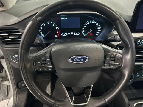 Ford Focus Berlina Trend+ 1.0 EcoBoost 92 kW (125 CV)