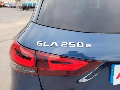 Mercedes-Benz GLA 250 e