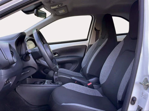 Toyota Aygo X Cross 1.0 VVT-I Play 53 kW (72 CV)