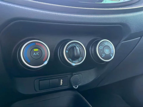 Toyota Aygo X Cross 1.0 VVT-I Play 53 kW (72 CV)