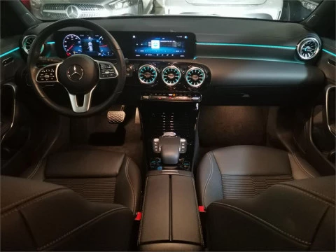 Mercedes-Benz CLA 200 Shooting Brake