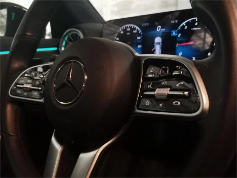 Mercedes-Benz CLA 200 Shooting Brake