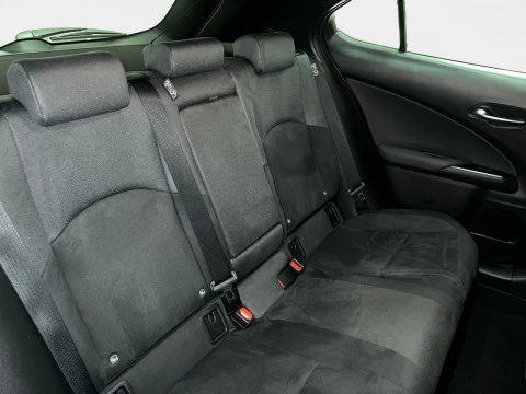 Lexus UX 2.0 300h UX Plus