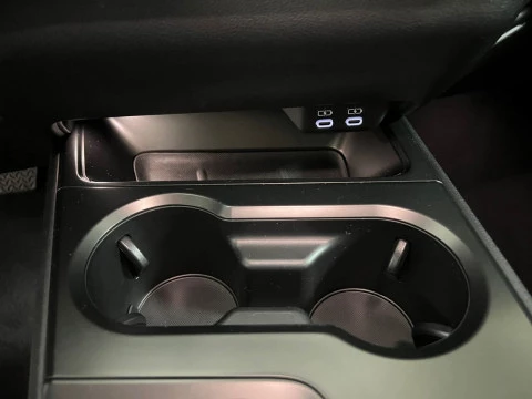 Lexus UX 2.0 300h UX Plus