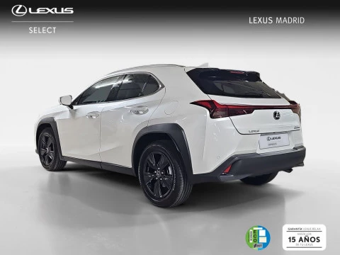 Lexus UX 2.0 300h UX Plus