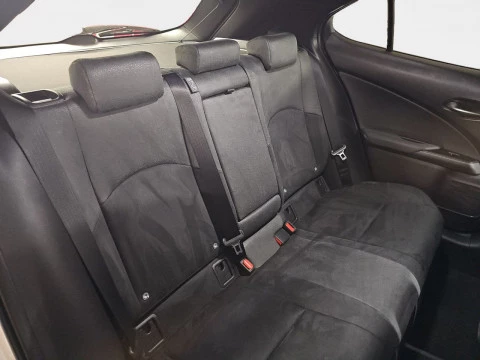 Lexus UX 2.0 300h UX Plus