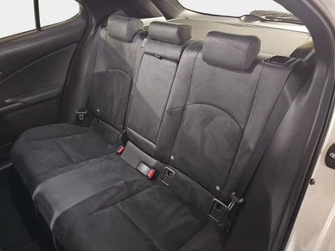 Lexus UX 2.0 300h UX Plus