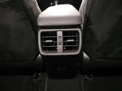 Lexus UX 2.0 300h UX Plus