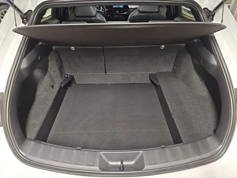 Lexus UX 2.0 300h UX Plus