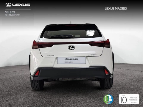 Lexus UX 2.0 300h UX Plus
