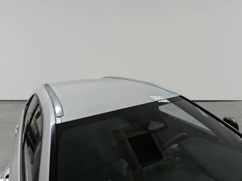 Lexus UX 2.0 300h UX Plus