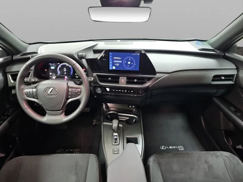 Lexus UX 2.0 300h UX Plus