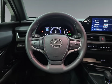 Lexus UX 2.0 300h UX Plus