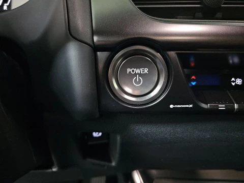 Lexus UX 2.0 300h UX Plus