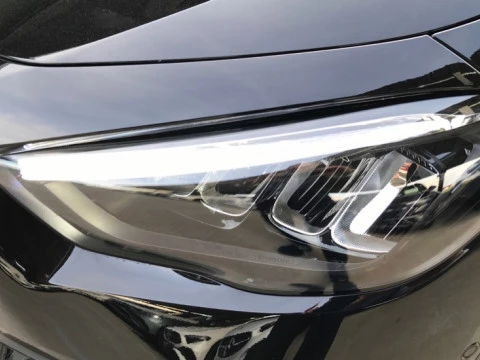 Mercedes-Benz GLA  250 e con tecnología híbrida EQ
