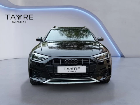 Audi A4 Avant Black limited 40TDI 150kW qua Stro