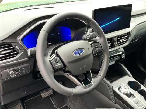 Ford Kuga Active 2.5 Duratec FHEV 132kW Auto