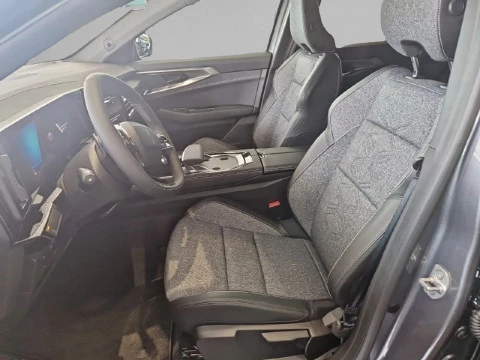 Renault Rafale Techno full hybrid E-Tech 200CV (147kW)