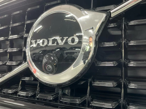 Volvo XC40 XC40 Plus, B3 Mild Hybrid, Gasolina, Dark