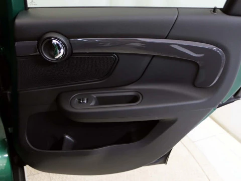 MINI COUNTRYMAN 1.5 COOPER S E AUTO 4WD 5P