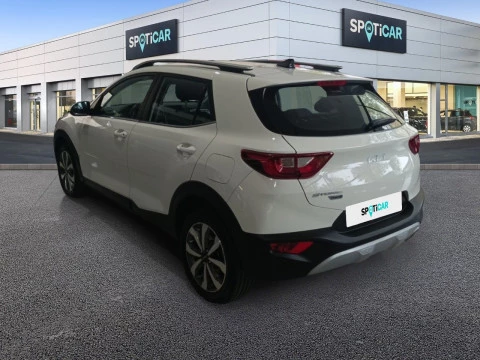 Kia Stonic 1.0 T-GDi 74kW (100CV) MHEV iMT Drive