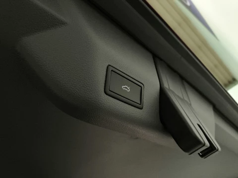 Volkswagen Multivan 1.4 TSI PHEV Batalla Corta 160 kW (218 CV) DSG