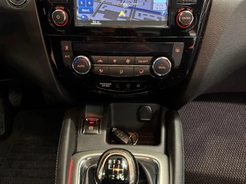 Nissan Qashqai 1.2i DIG-T S&S ACENTA 4X2 Sensores Aparc