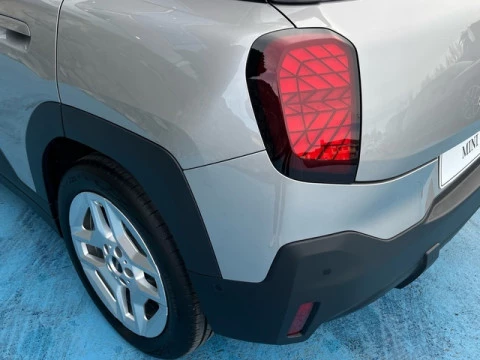 MINI Aceman E 135 kW (184 CV)