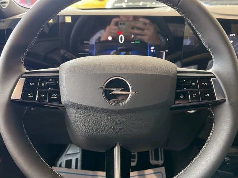 Opel Astra Electric 54kWh GS Auto