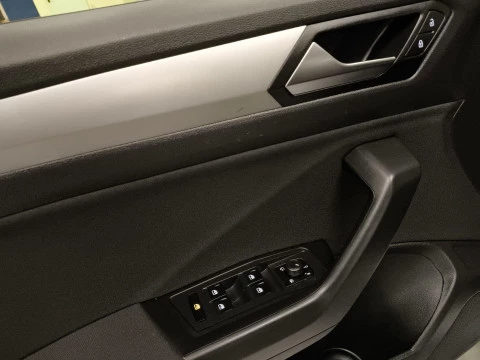 Volkswagen T-Roc Life 1.0 TSI 81 kW (110 CV)